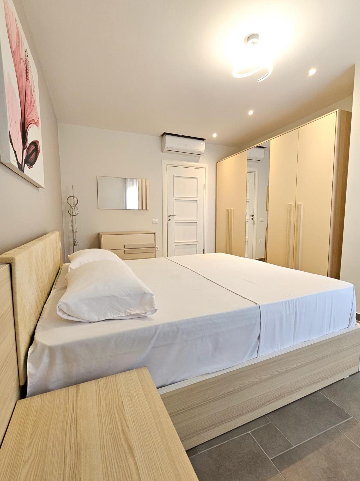Sea View Apartments Durrës Exterior foto
